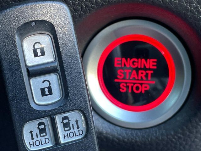 HONDA N BOX CUSTOM 2017 Image 31