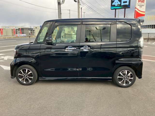 HONDA N BOX CUSTOM 2017 Image 31