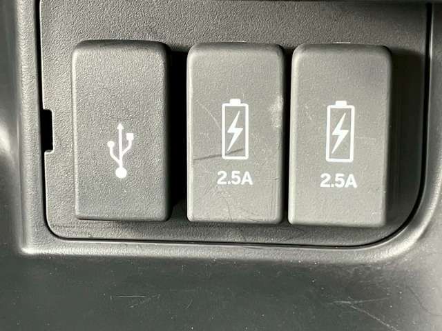 HONDA N BOX CUSTOM 2017 Image 31