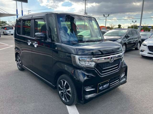 HONDA N BOX CUSTOM 2017 Image 31