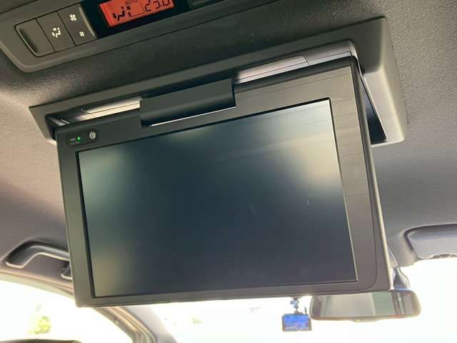 TOYOTA ESQUIRE HYBRID 2020 Image 31