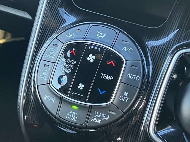 TOYOTA ESQUIRE HYBRID 2020 Image 31