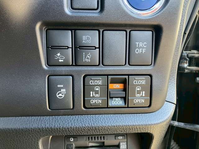 TOYOTA ESQUIRE HYBRID 2020 Image 31