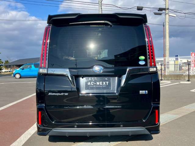 TOYOTA ESQUIRE HYBRID 2020 Image 31