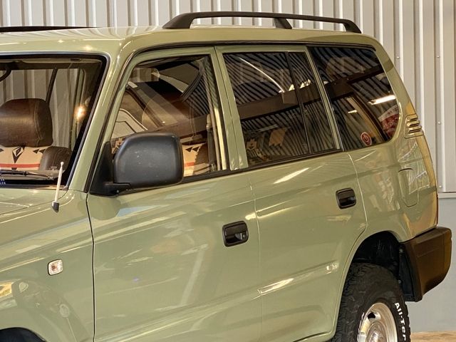 TOYOTA LANDCRUISER PRADO 2002 Image 31
