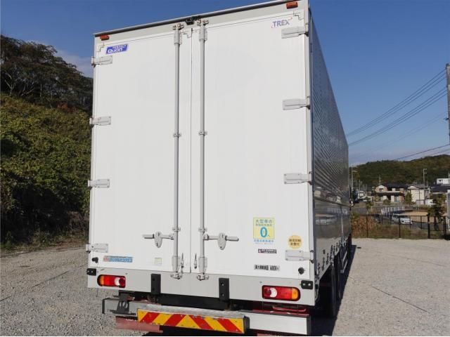 NISSAN DIESEL QUON 2018 Image 31