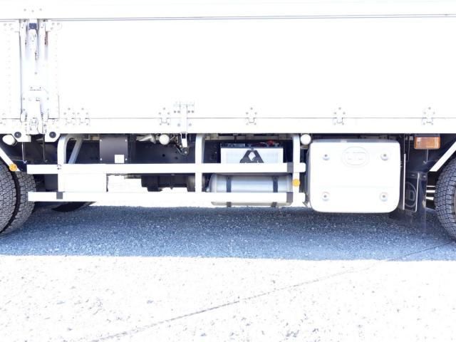 NISSAN DIESEL QUON 2018 Image 31