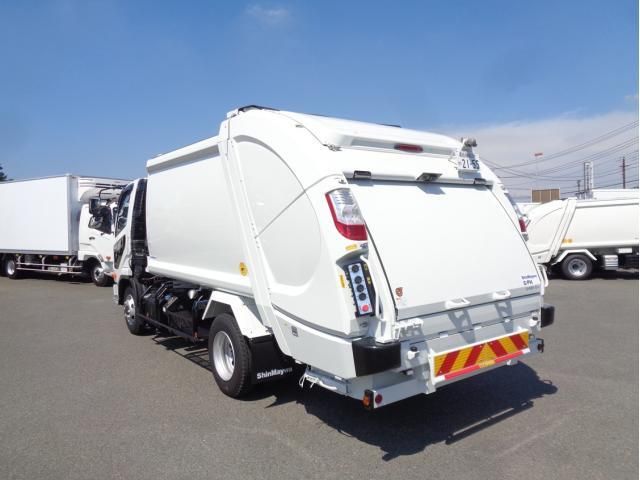 MITSUBISHI FUSOU FIGHTER 2025 Image 31