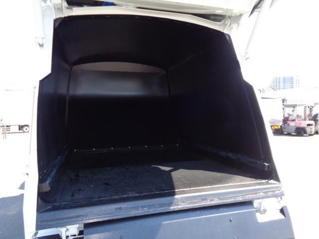 MITSUBISHI FUSOU FIGHTER 2025 Image 31