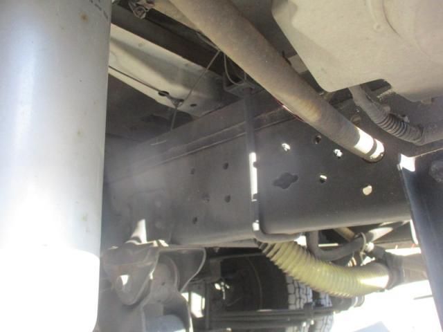 HINO DUTRO 2006 Image 31