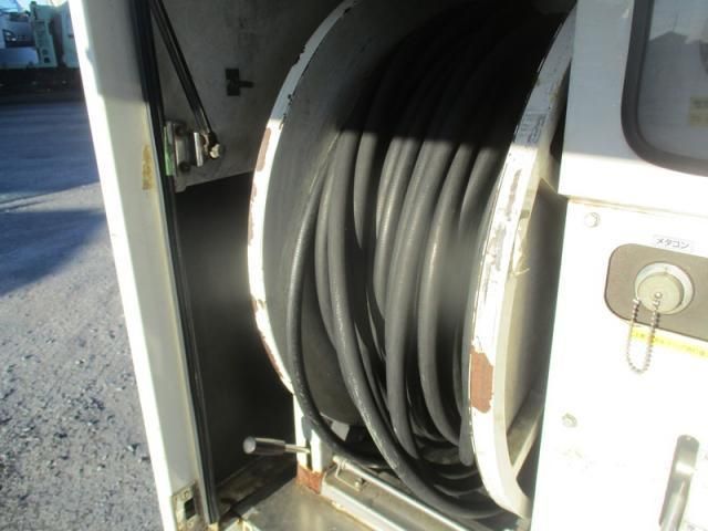 HINO DUTRO 2006 Image 31