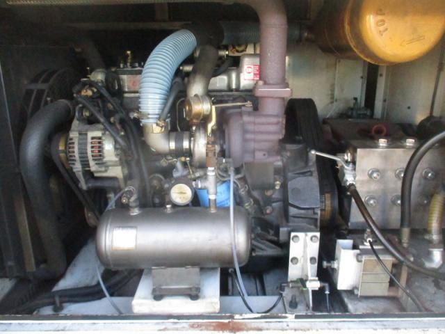 HINO DUTRO 2006 Image 31