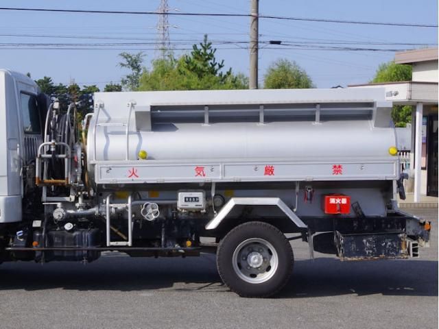 MITSUBISHI FUSOU FIGHTER 2013 Image 31