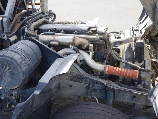 MITSUBISHI FUSOU FIGHTER 2013 Image 31