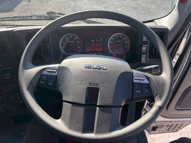 ISUZU GIGA 2021 Image 31