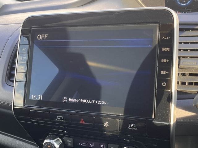 NISSAN SERENA  WG 2022 Image 31