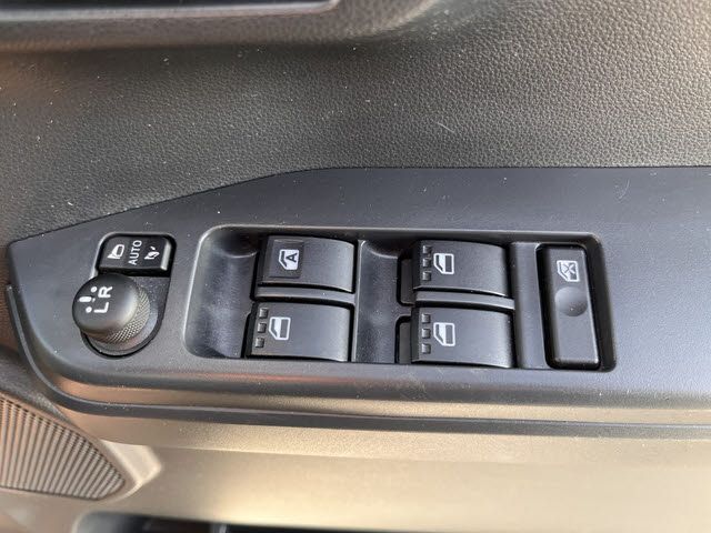 TOYOTA PIXIS MEGA 2021 Image 31