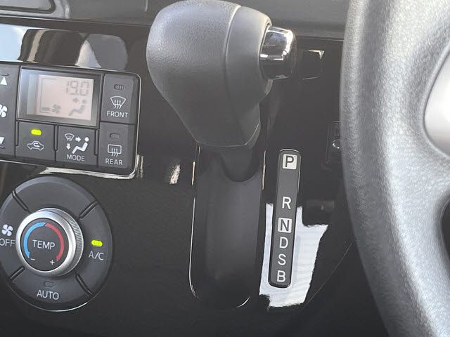 TOYOTA PIXIS MEGA 2021 Image 31