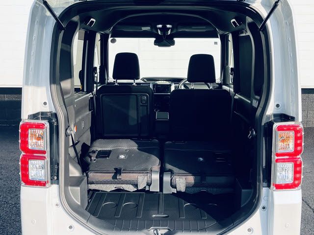 TOYOTA PIXIS MEGA 2021 Image 31