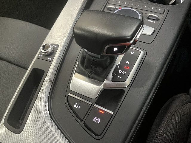 AUDI A5 SPORTBACK 2018 Image 31