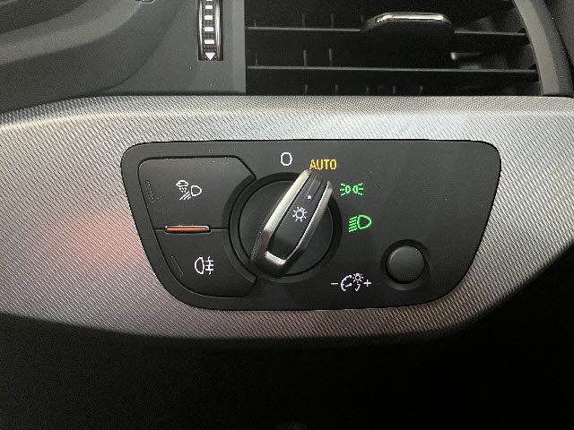 AUDI A5 SPORTBACK 2018 Image 31