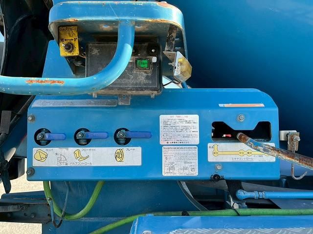 HINO PROFIA 2013 Image 31