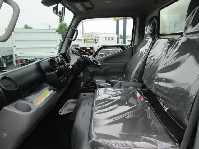 HINO DUTRO 2025 Image 31