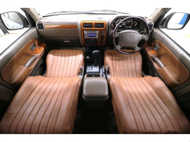 TOYOTA LANDCRUISER PRADO 2002 Image 31