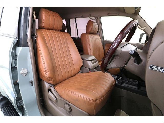 TOYOTA LANDCRUISER PRADO 2002 Image 31