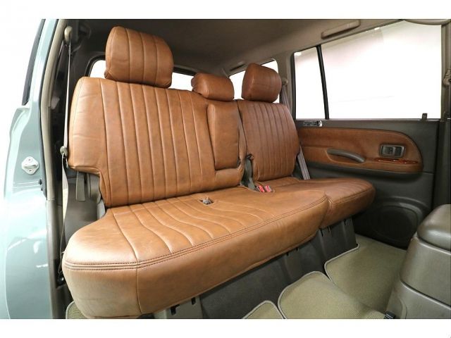 TOYOTA LANDCRUISER PRADO 2002 Image 31