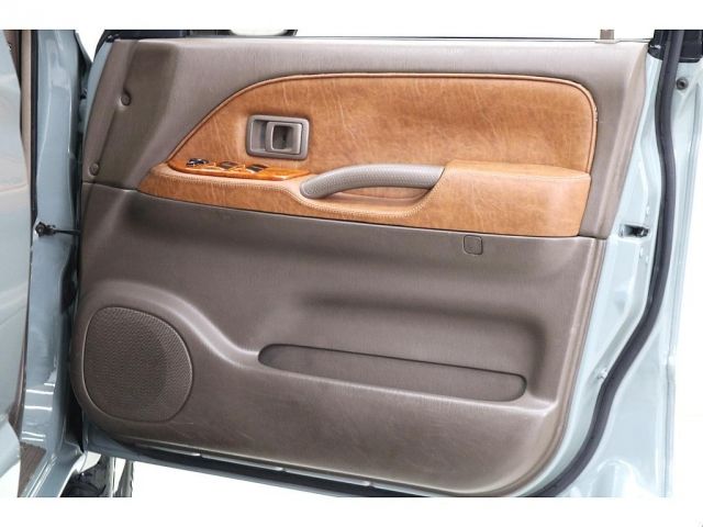 TOYOTA LANDCRUISER PRADO 2002 Image 31