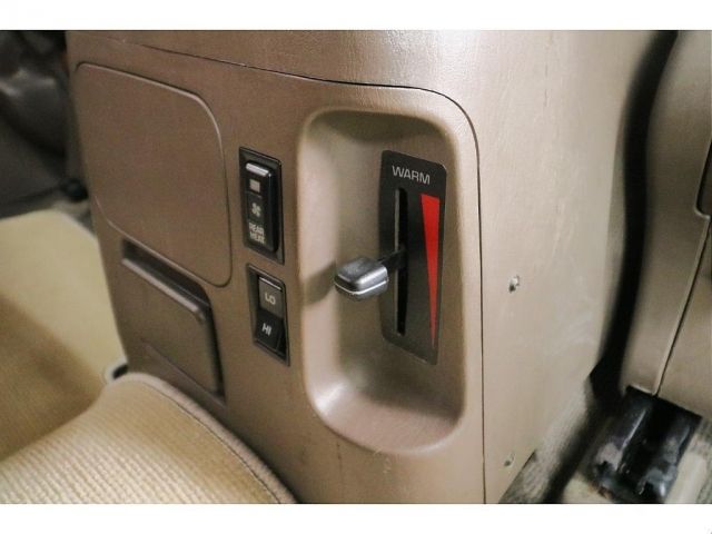 TOYOTA LANDCRUISER PRADO 2002 Image 31