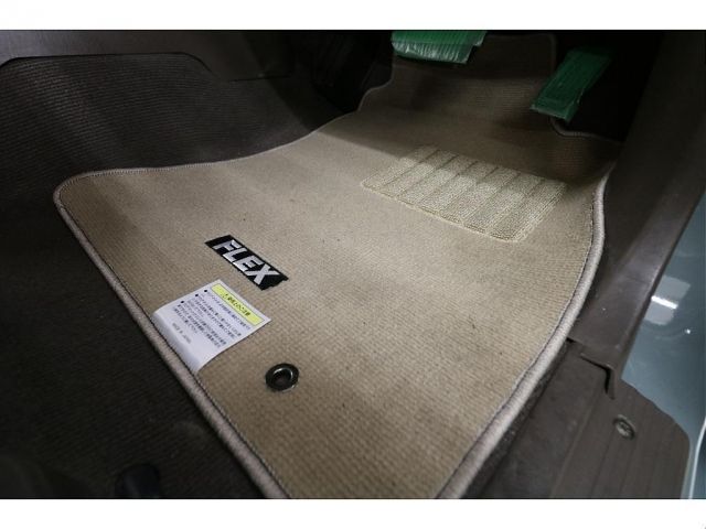 TOYOTA LANDCRUISER PRADO 2002 Image 31