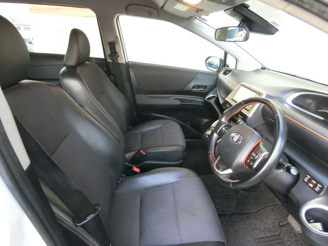 TOYOTA SIENTA HYBRID 2018 Image 31