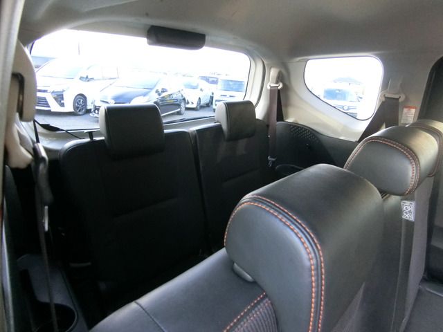 TOYOTA SIENTA HYBRID 2018 Image 31