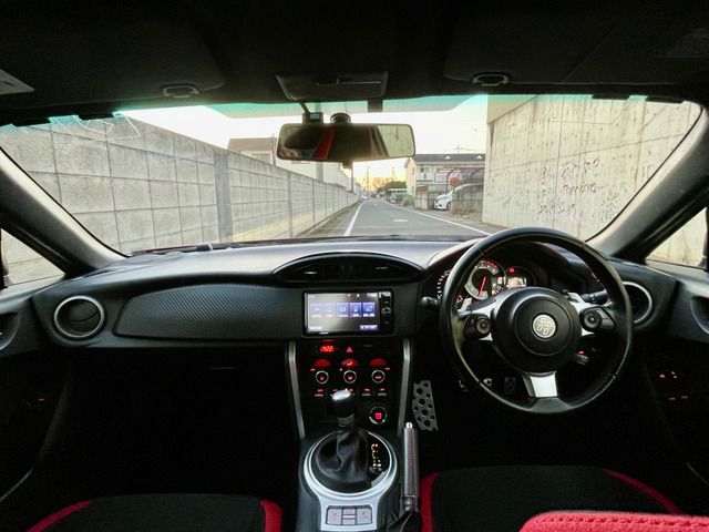 TOYOTA 86 2016 Image 31