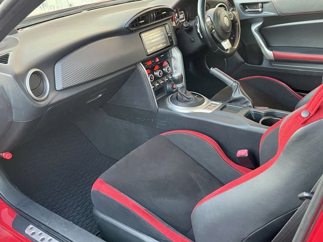 TOYOTA 86 2016 Image 31