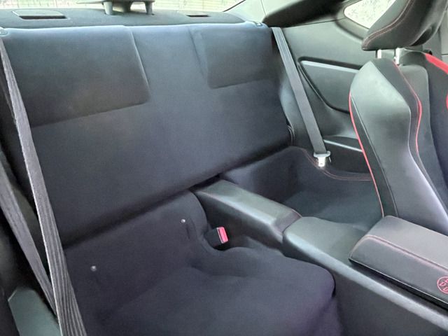 TOYOTA 86 2013 Image 31