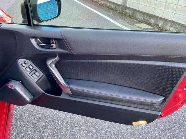 TOYOTA 86 2013 Image 31