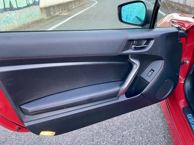 TOYOTA 86 2013 Image 31