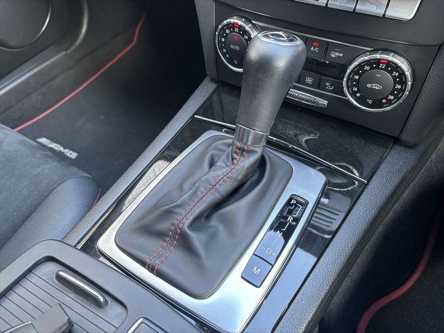 MERCEDES BENZ C CLAS 2012 Image 31