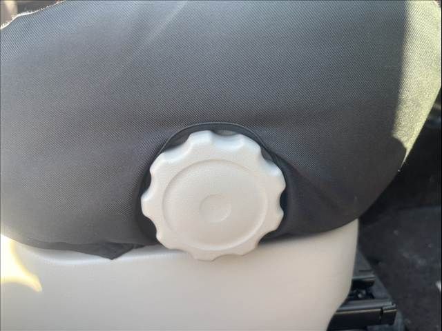 MITSUBISHI EK SPACE 2015 Image 31