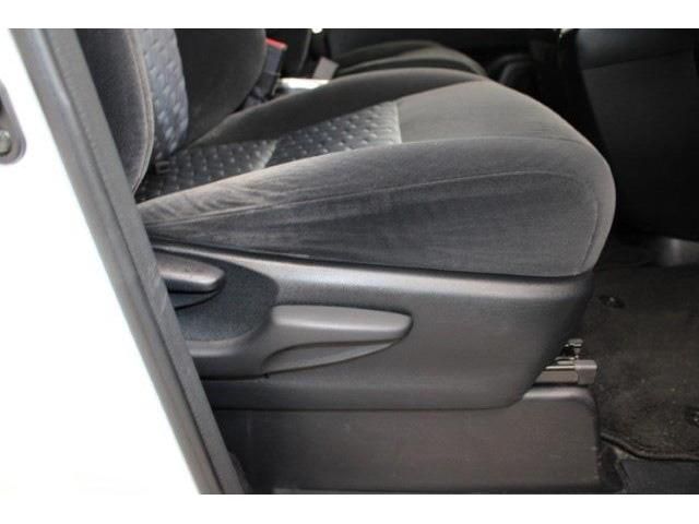 TOYOTA VELLFIRE 2015 Image 31