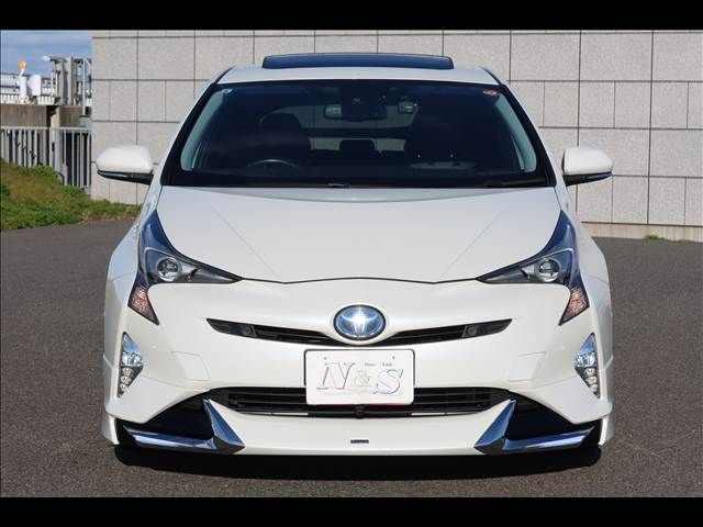 TOYOTA PRIUS 2016 Image 31