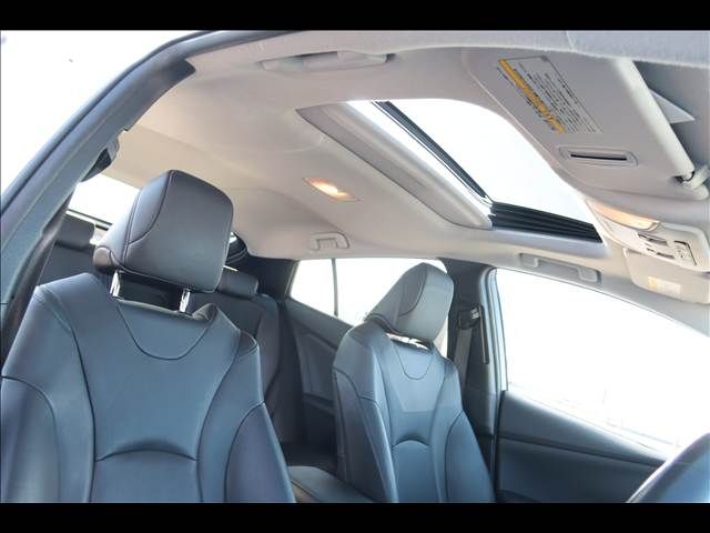 TOYOTA PRIUS 2016 Image 31