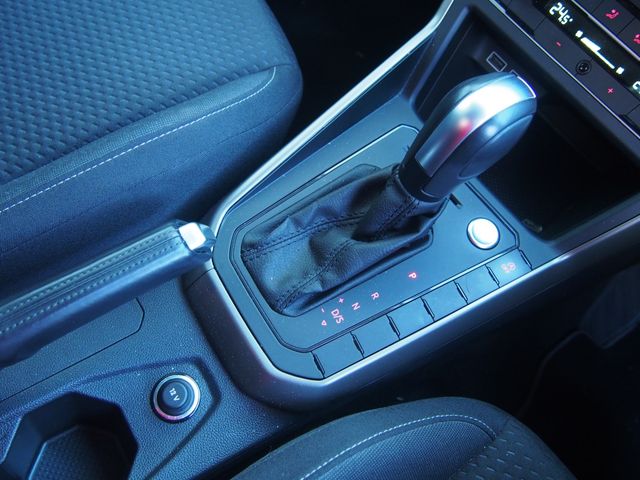 VOLKSWAGEN POLO 2020 Image 31