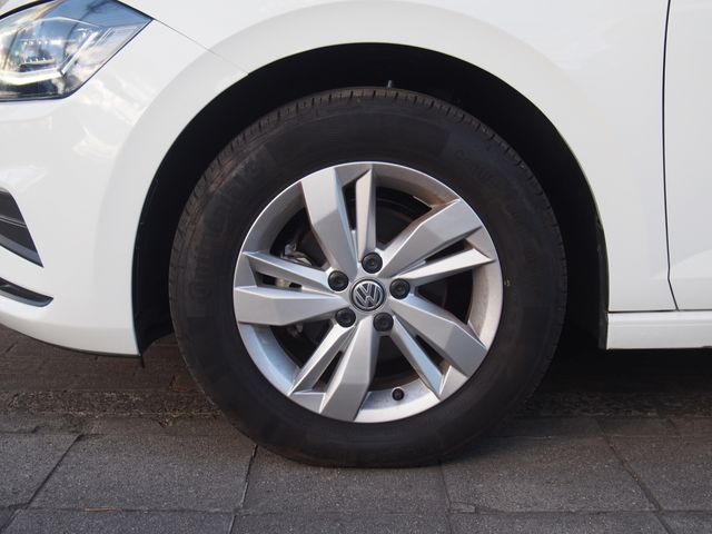 VOLKSWAGEN POLO 2020 Image 31