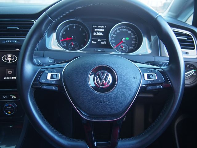 VOLKSWAGEN GOLF ALLT 2018 Image 31