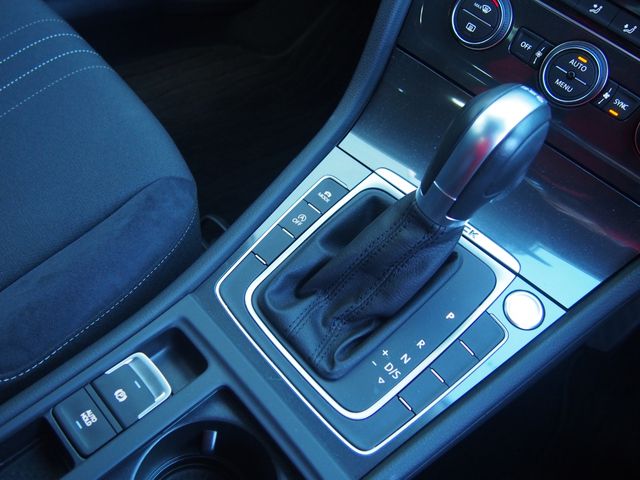 VOLKSWAGEN GOLF ALLT 2018 Image 31