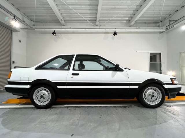 TOYOTA COROLLA LEVIN 1983 Image 31